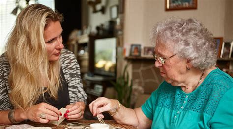 tekst voor eenzame ouderen|Een kaartje voor een postmaatje